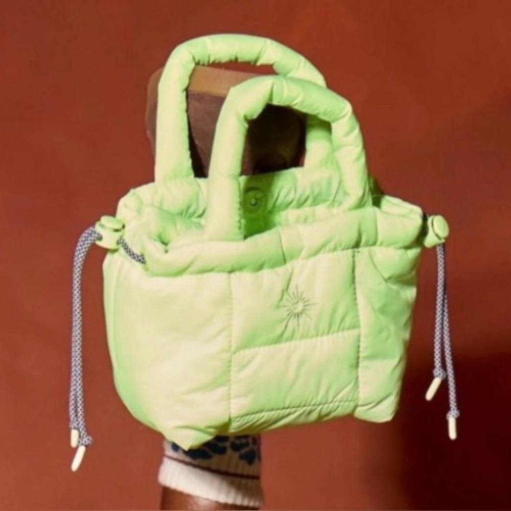 OFFLINE By Aerie Puff Love Mini Cinch Crossbody Bag *Neon* - Picture 5 of 5